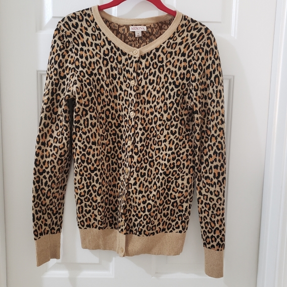 Merona Sweaters - Merona Leopard Print Light Sweater Size Small